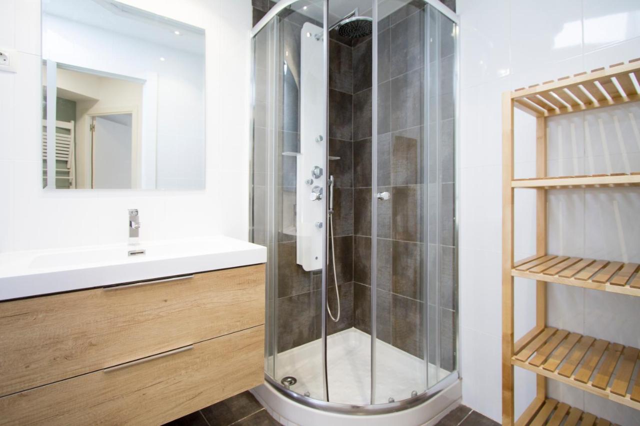 Apartamentos Goyescas Deco مدريد المظهر الخارجي الصورة
